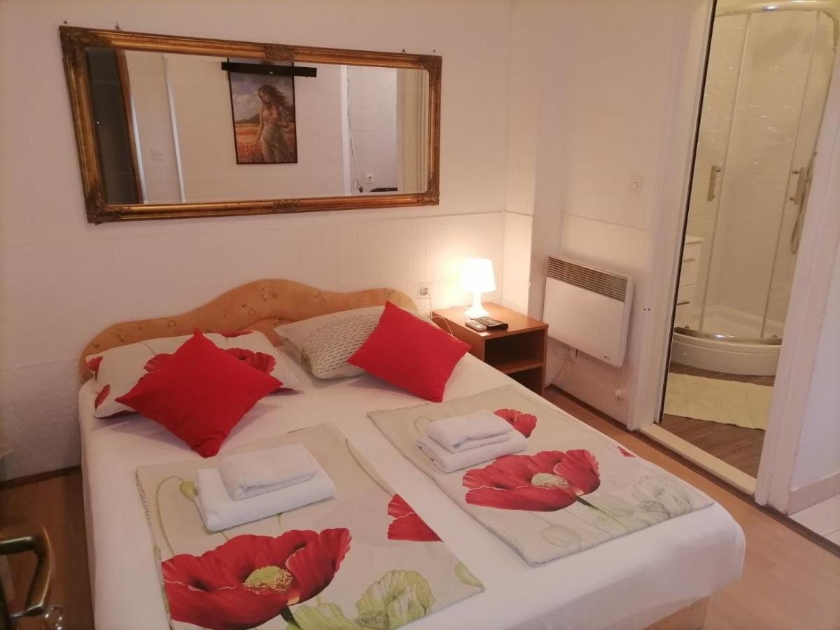 Rooms Mara Skradin Εξωτερικό φωτογραφία