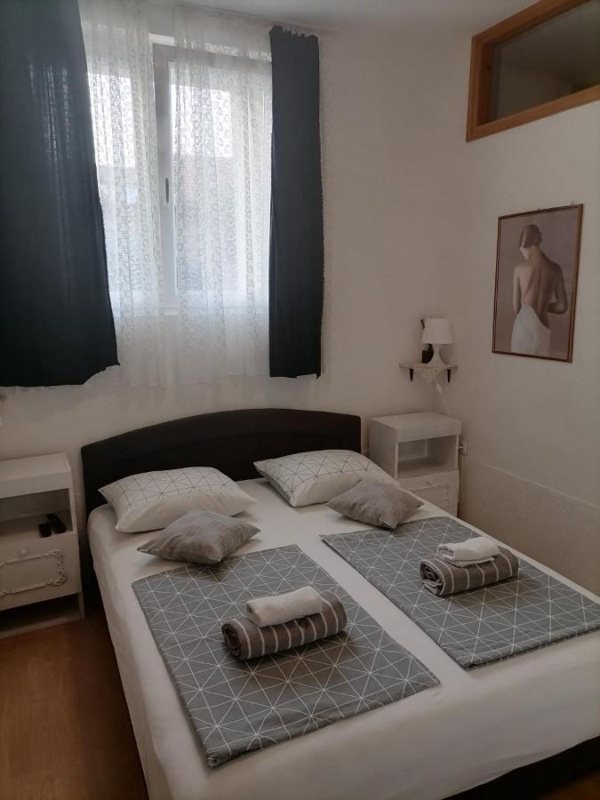 Rooms Mara Skradin Εξωτερικό φωτογραφία