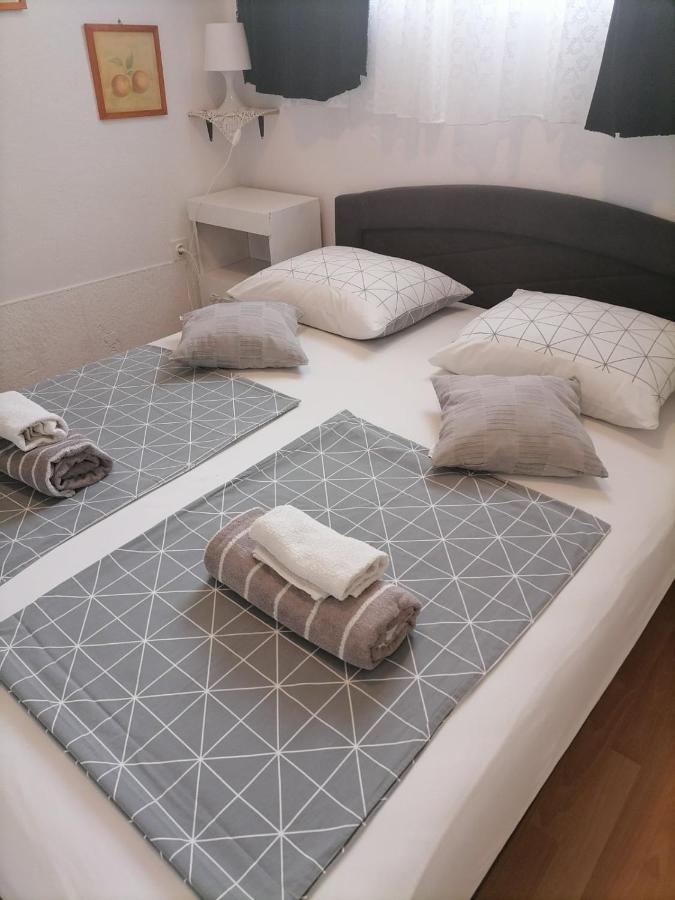 Rooms Mara Skradin Εξωτερικό φωτογραφία